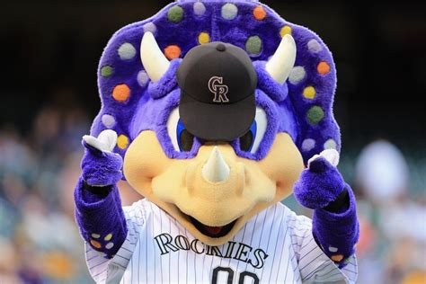 Rockies mascot Dinger gets tackled by fan